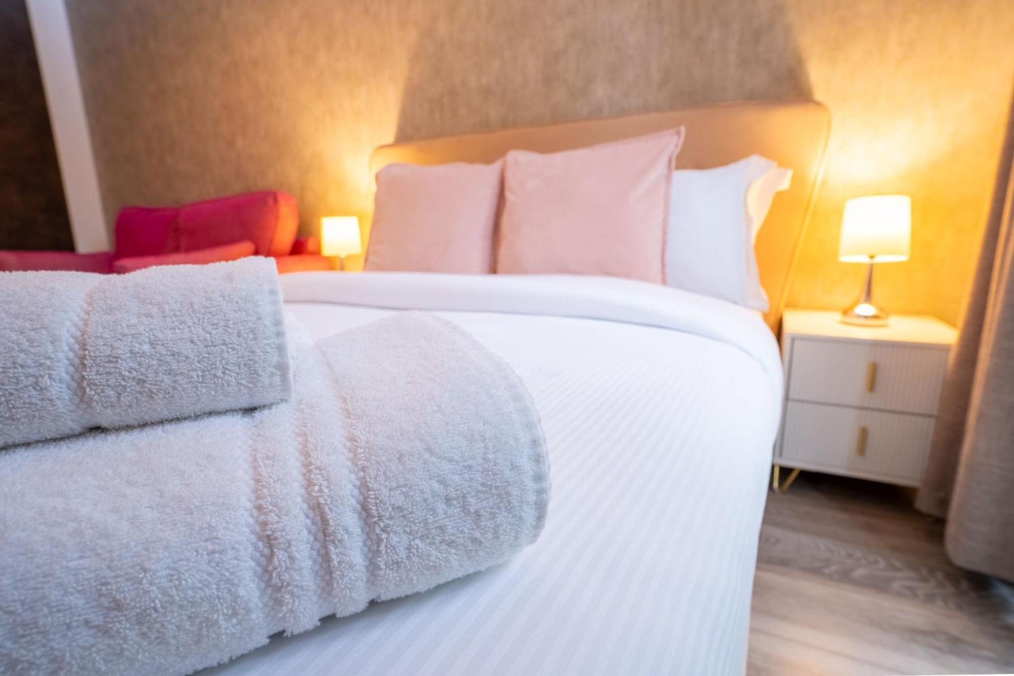 Stylish Modern Apartments By Livestay Short Lets & Serviced Accommodation London Nw6 מראה חיצוני תמונה