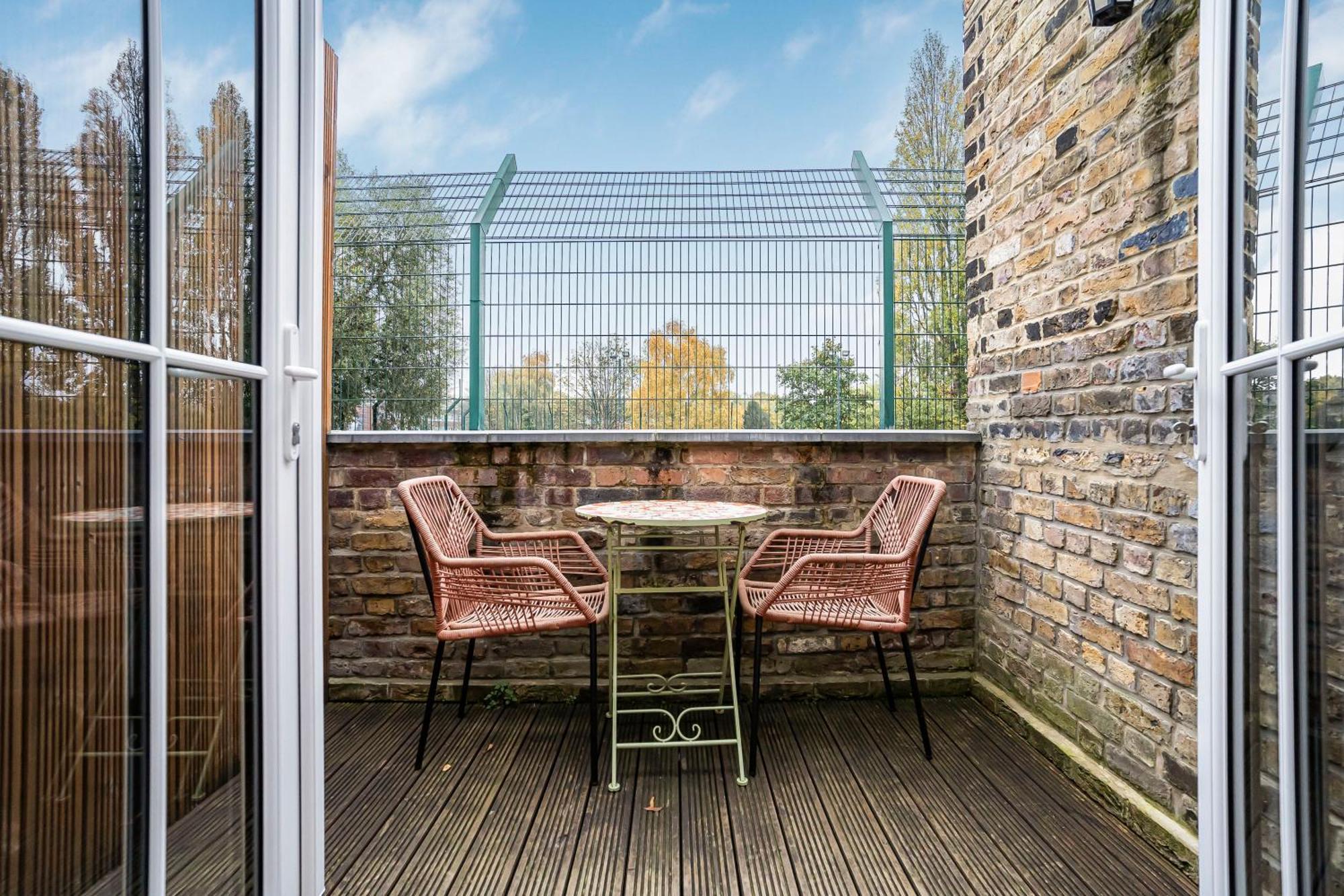 Stylish Modern Apartments By Livestay Short Lets & Serviced Accommodation London Nw6 מראה חיצוני תמונה