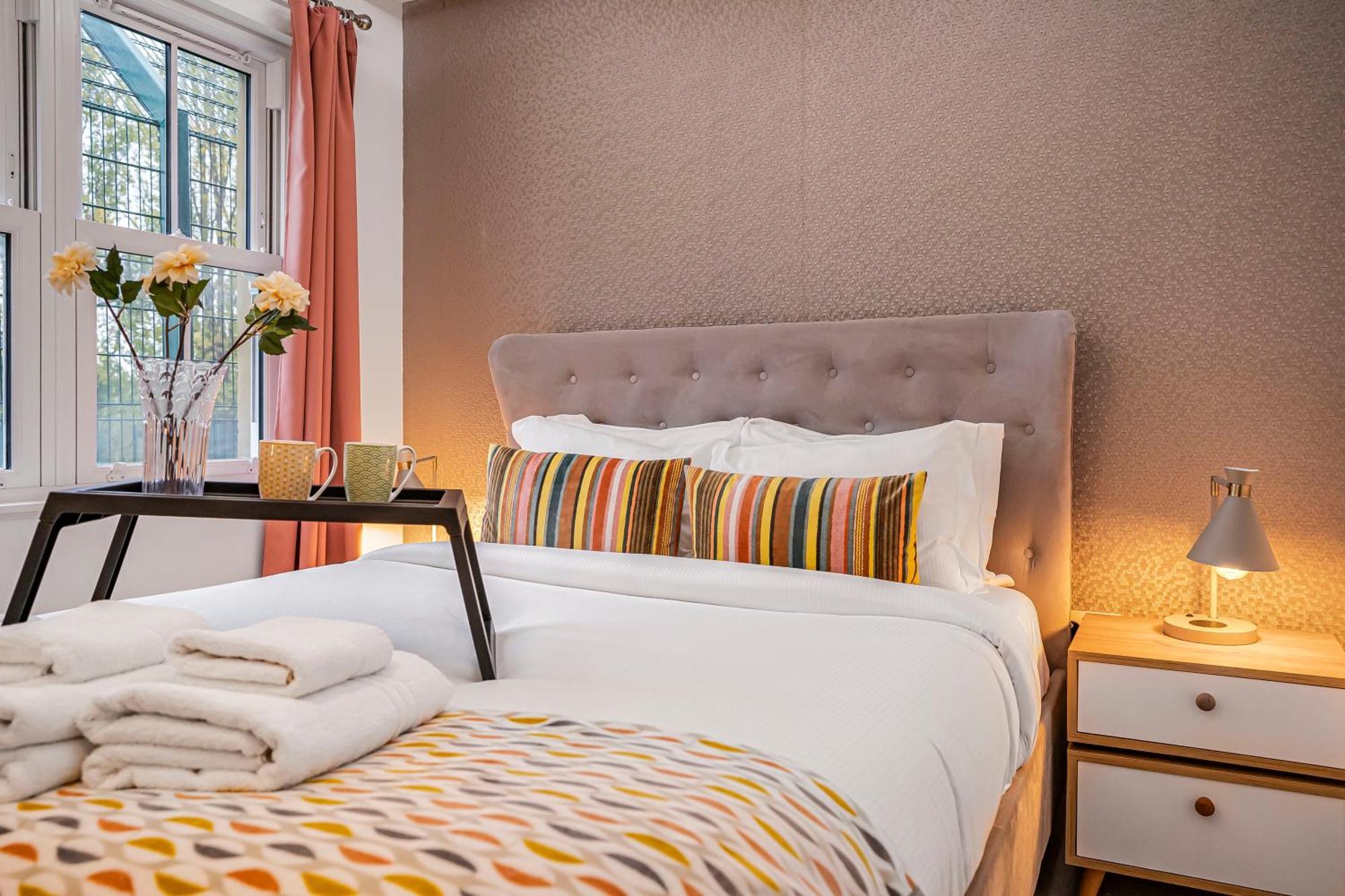 Stylish Modern Apartments By Livestay Short Lets & Serviced Accommodation London Nw6 מראה חיצוני תמונה