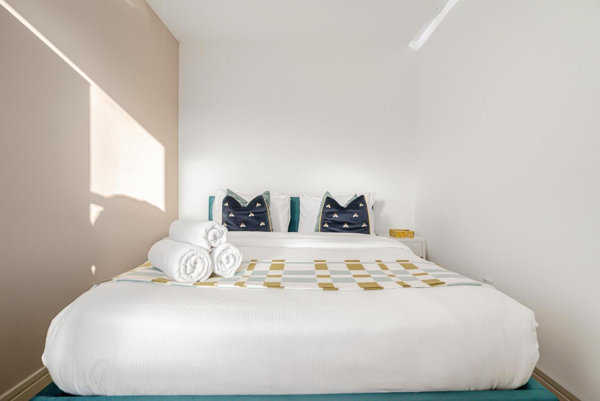 Stylish Modern Apartments By Livestay Short Lets & Serviced Accommodation London Nw6 מראה חיצוני תמונה