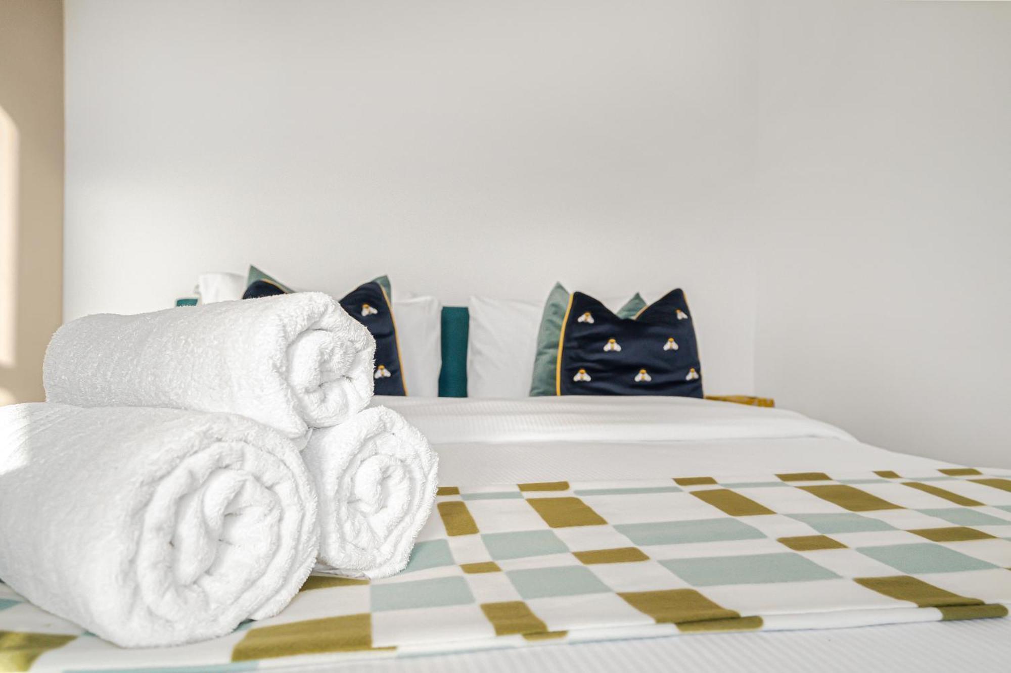 Stylish Modern Apartments By Livestay Short Lets & Serviced Accommodation London Nw6 מראה חיצוני תמונה